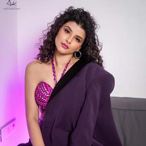 Urmi Ghosh Stars In Director Dinesh Sudarshan Soi’s Upcoming Music Video MERI JAANA